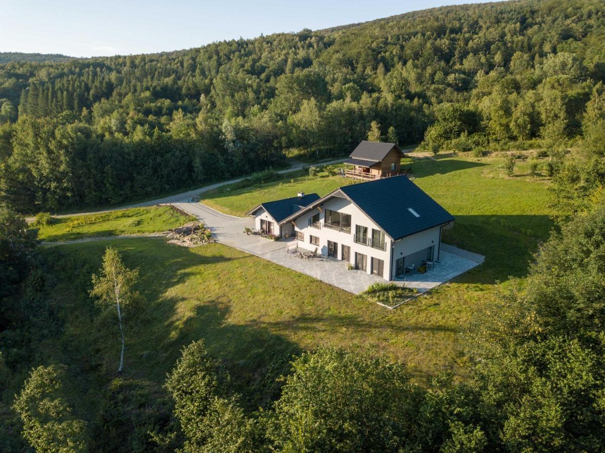 Marzeniec Pokoje Wapienne W Beskidzie Niskim Bed & Breakfast Bagian luar foto